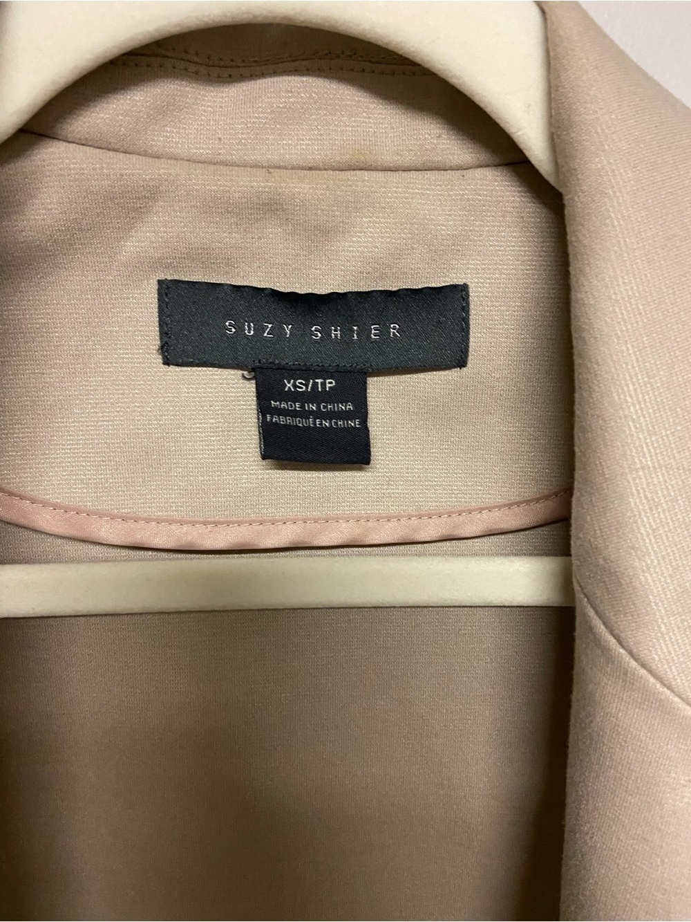Suzy Shier Beige Tailored Blazer - Picture 3 of 3